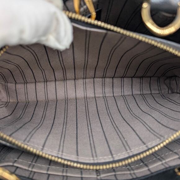 Louis Vuitton Empreinte Montaigne BB - Picture 11 of 16